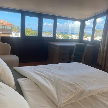 El Refugio Atlantico Apartment *